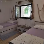 Διαμέρισμα House Vir-to-all Vir