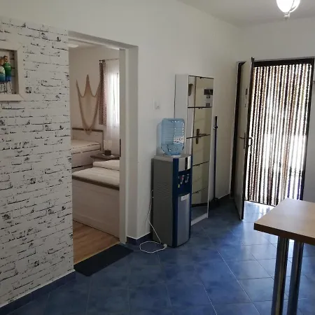 Apartment House Vir-to-all