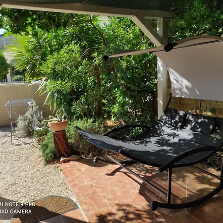 House Vir-to-all * Vir
